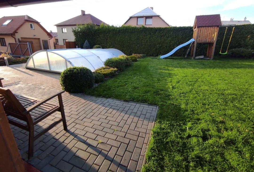 Apartmanova Secanda S Bazenem, U Secske Prehrady Vakantiehuis *