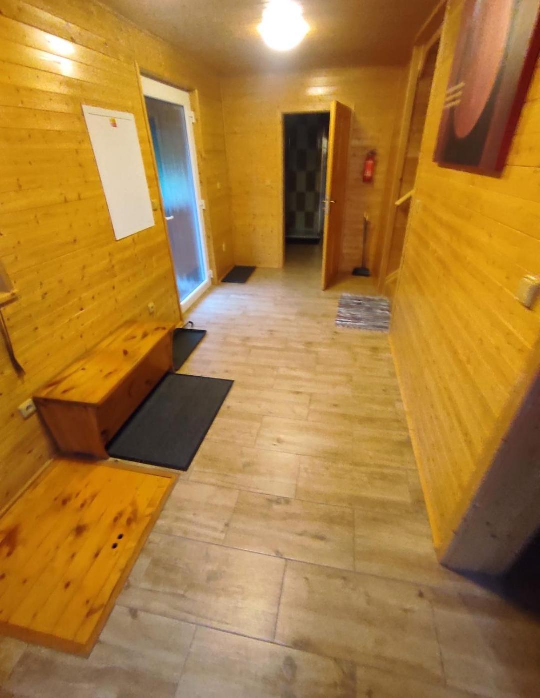 Apartmanova Secanda S Bazenem, U Secske Prehrady