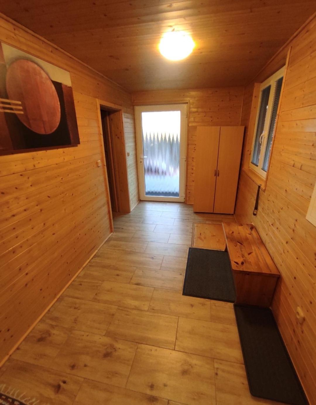 Vakantiehuis Apartmanova Secanda S Bazenem, U Secske Prehrady *