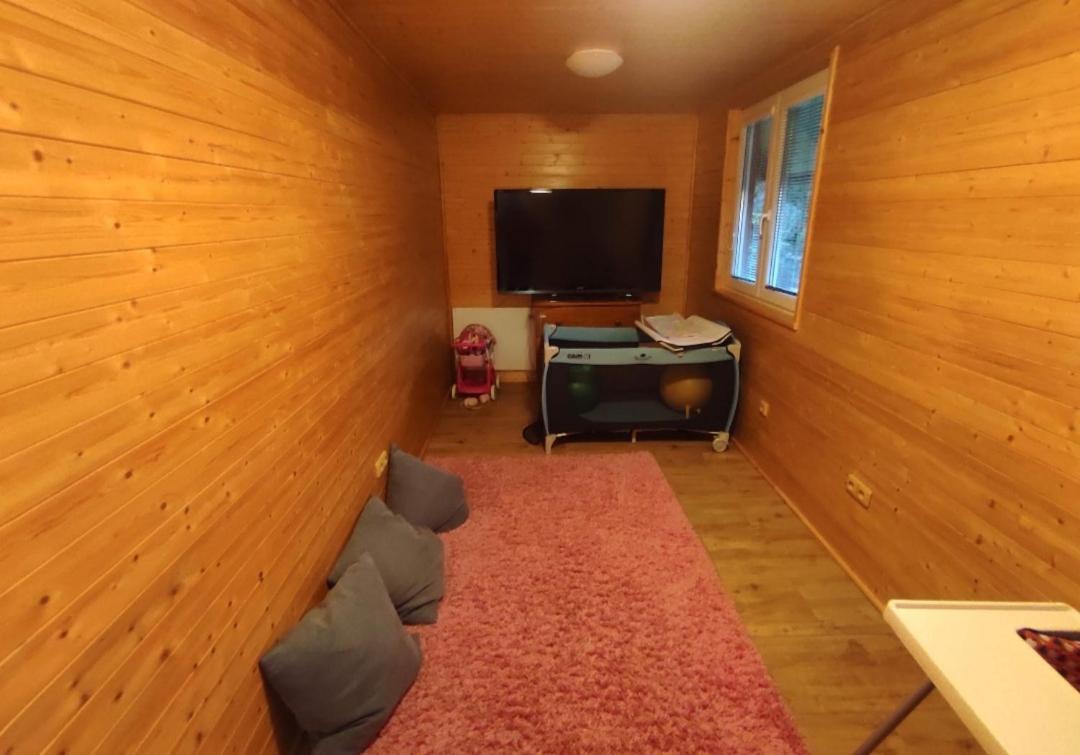 Apartmanova Secanda S Bazenem, U Secske Prehrady *