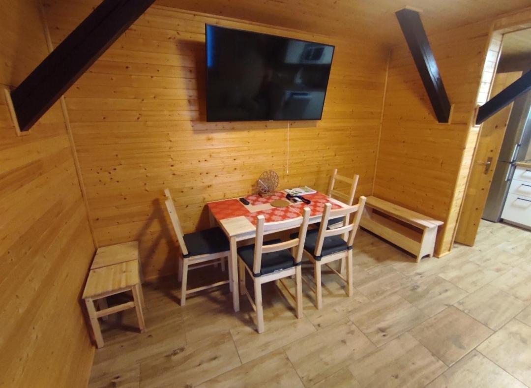 Vakantiehuis Apartmanova Secanda S Bazenem, U Secske Prehrady