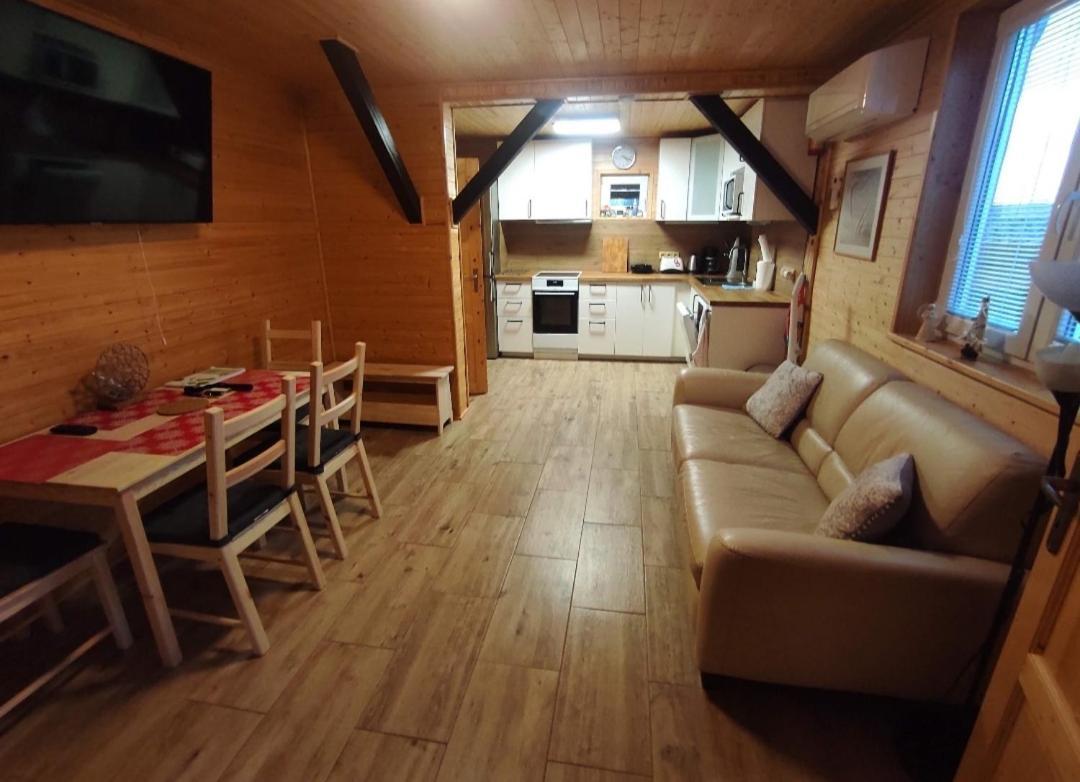 Apartmanova Secanda S Bazenem, U Secske Prehrady Vakantiehuis