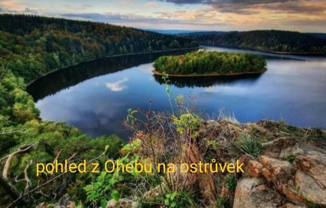 Apartmanova Secanda S Bazenem, U Secske Prehrady * Sec