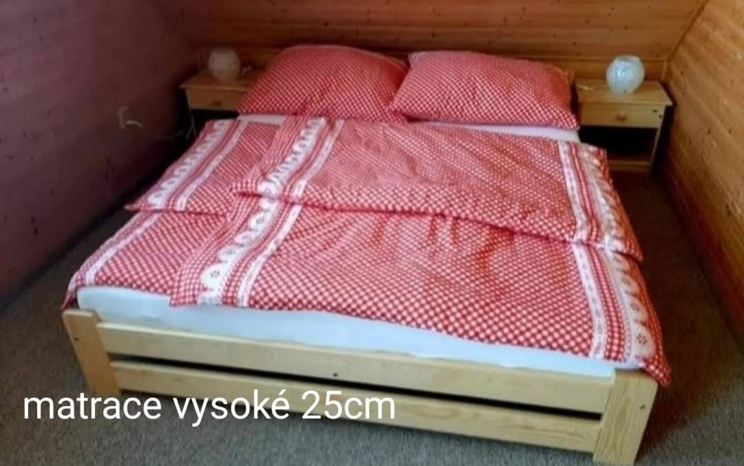 Apartmanova Secanda S Bazenem, U Secske Prehrady Holiday home Sec