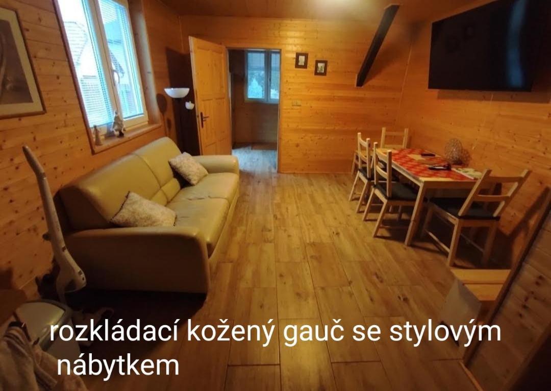 Apartmanova Secanda S Bazenem, U Secske Prehrady