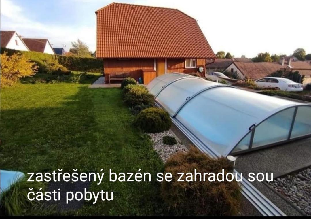 Vakantiehuis Apartmanova Secanda S Bazenem, U Secske Prehrady